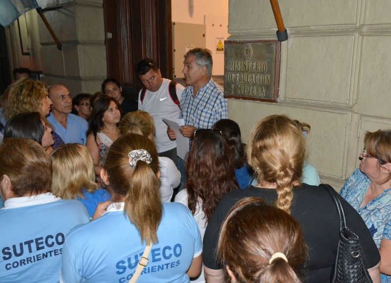 Docentes iniciarán acciones judiciales contra el Estado por designaciones irregularies