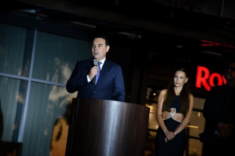Valdés destacó la generación de empleo mediante el turismo en la provincia, durante la inauguración del hotel Marriott