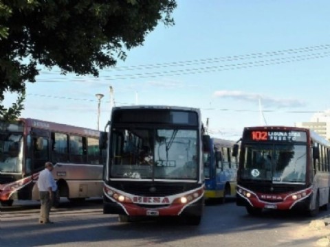 La Provincia crea un fondo especial de subsidios al transporte por 2.000 millones de pesos