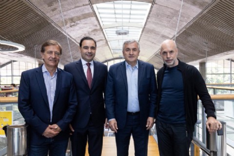 Valdés junto a otros mandatarios ratificó al Congreso como ámbito para debatir las negociaciones con el FMI