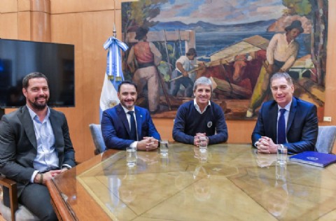 Valdés se reunió con los ministros Santilli y Caputo en busca de mejoras para Corrientes