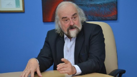 Sobre espacios y escenarios nacionales