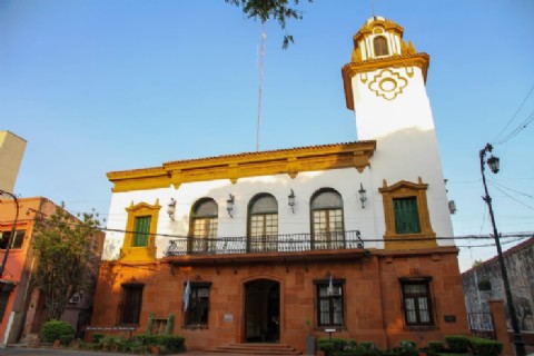 Tensa transición municipal en Mercedes: intendente echó y denunció a funcionarios de obras públicas