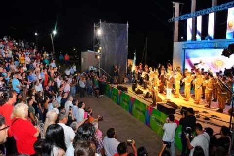 Yapeyú: el 247° natalicio sanmartiniano comenzó a medianoche con la Cantata a "José Francisco"