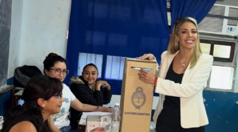 #Elecciones2025: Virginia Gallardo votó en su pueblo y aseguró que "hago y digo lo que quiero"