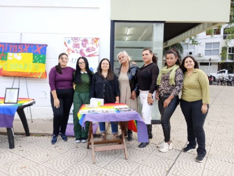 El Ministerio de Desarrollo Social brindó asesorías en el Día Internacional de la Visibilidad Trans