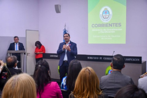 La Provincia reconoció a personas destacadas por su dedicación en la lucha contra el cáncer de mama