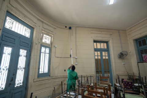 VIDEO | De cara al inicio de clases, avanzan las reparaciones en escuelas afectadas por temporales