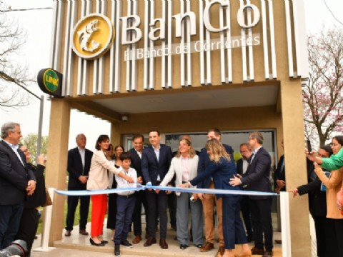 El Sombrero: Valdés inauguró cajeros automáticos, cordón cuneta y ripio en el municipio