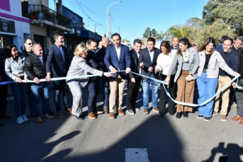El Gobernador habilitó pavimentación en accesos al departamento de Curuzú Cuatiá
