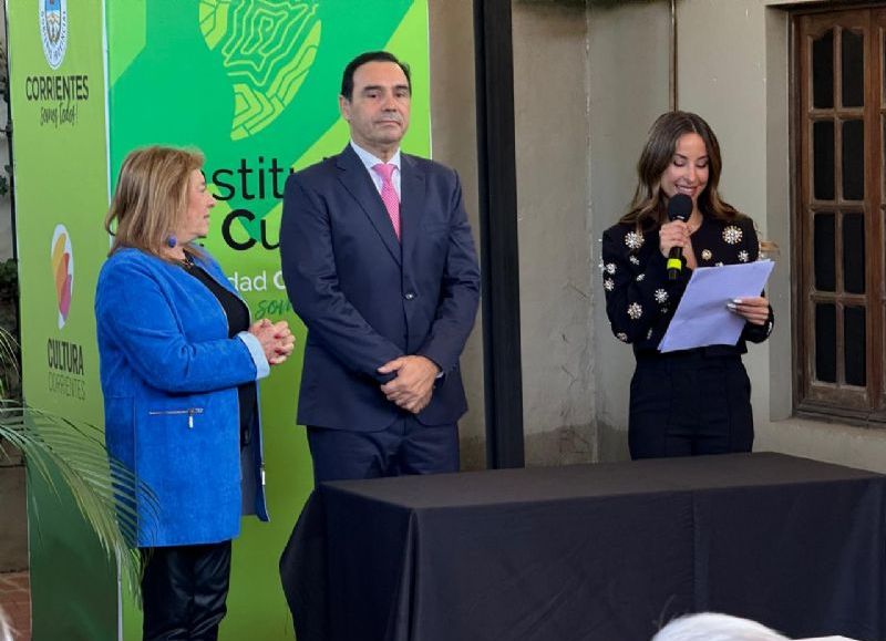 Valdés puso en funciones a Lourdes Sánchez como directora general del Teatro Vera