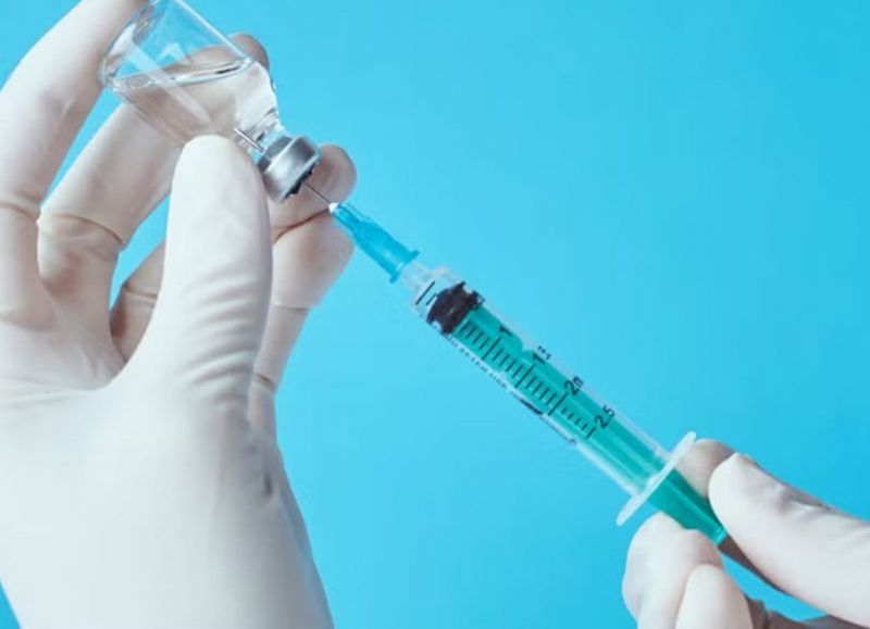 Salud Pública recuerda quiénes deben recibir la vacuna antigripal y refuerzos por Covid-19