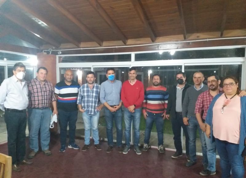 Intercambio entre el gobierno provincial y la Cámara de Comercio de San Luis del Palmar