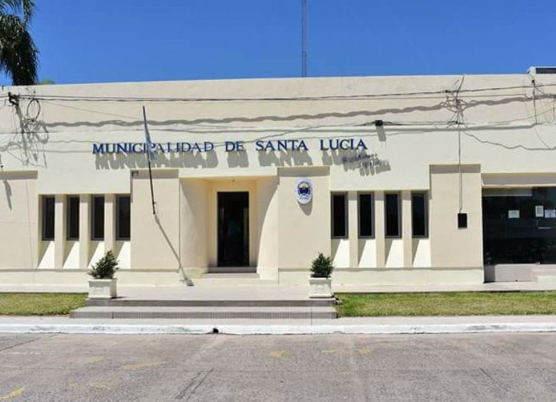 Municipales de Santa Lucía tendrán un aumento del 18% en sus salarios