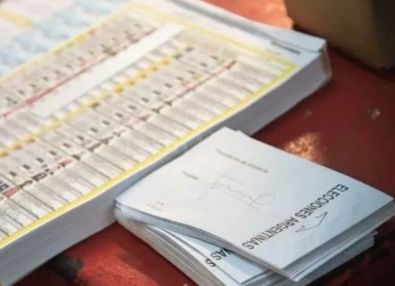 El gobernador planteó su desacuerdo con el proyecto de la Boleta Única de Papel