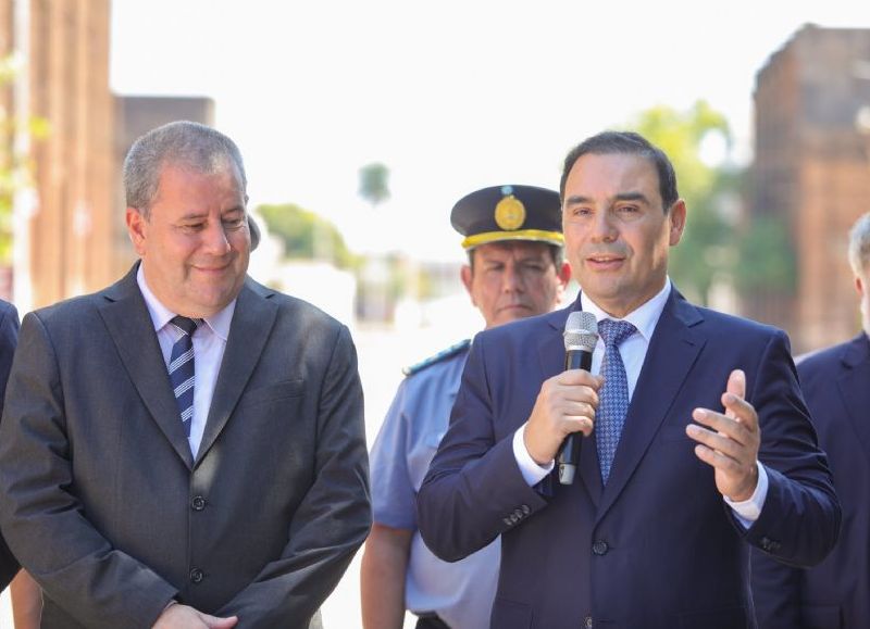 Valdés ratificó su compromiso con Alvear