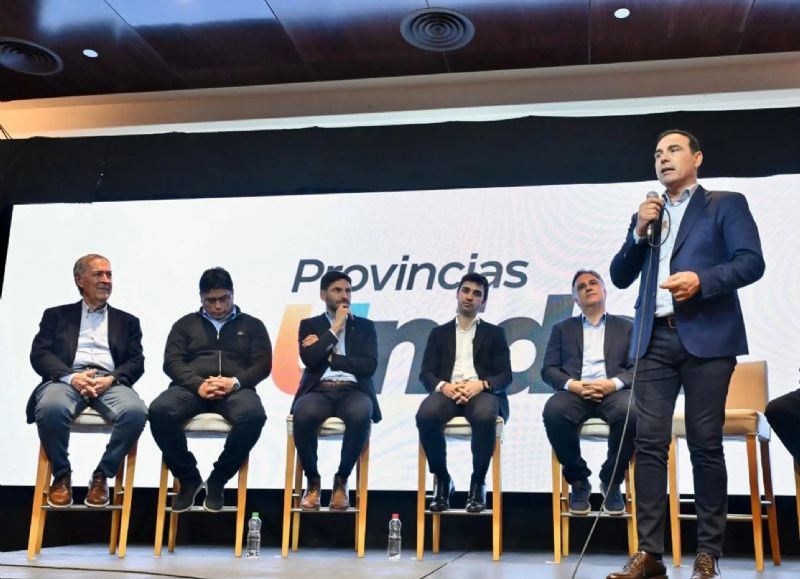 Valdés hizo un fuerte llamado a mejorar la Argentina con más federalismo