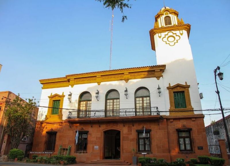Tensa transición municipal en Mercedes: intendente echó y denunció a funcionarios de obras públicas