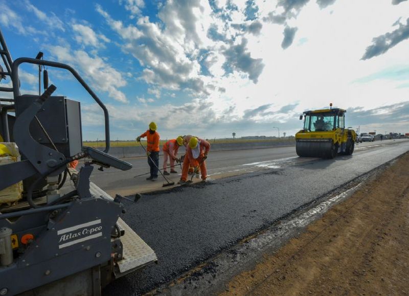 A pesar del alineamiento total a Milei, la provincia recibirá menos del 3 por ciento de obra pública