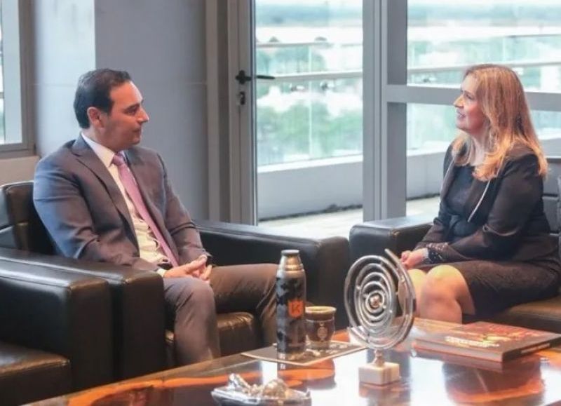 Valdés estrechó lazos de integración con la nueva cónsul del Paraguay en Corrientes