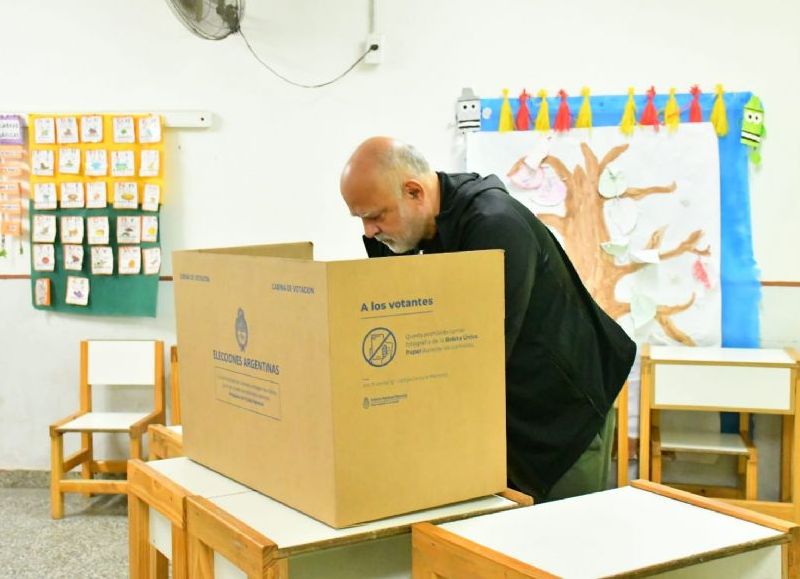 #Elecciones2025 | Vignolo destacó la boleta única como "rápida y práctica" y pidió fortalecer la voz de las provincias