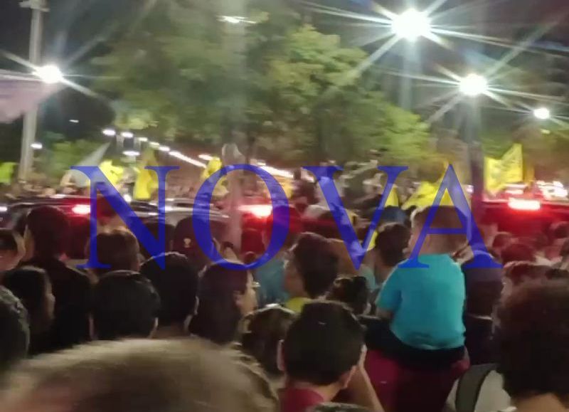 VIDEO | Multitudinaria caravana de Milei en Corrientes