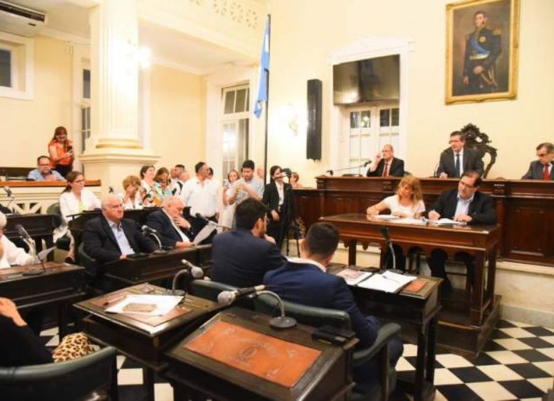 Los senadores provinciales eligieron la nueva mesa de conducción de la Cámara Alta