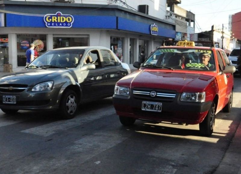 Ediles aprobaron ordenanza que regula la tarifa de taxis y remises en la ciudad