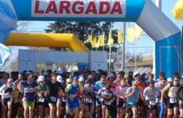 Convocan a participar de un triatlón inclusivo no competitivo
